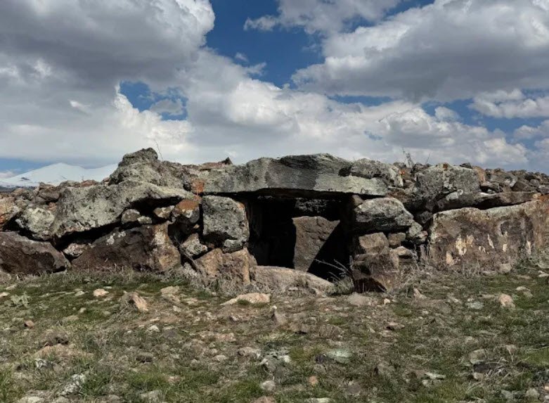 Zorats Karer, Armenia